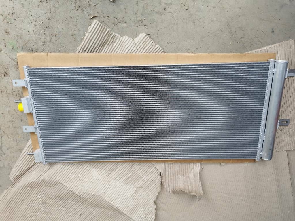 MONDEO MK5 EDGE KLMA CHLADIC NOVY ORIG - 2