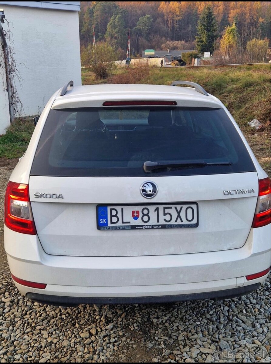 Škoda Octavia Combi 1,6 TDI 115k Ambition DSG - 2