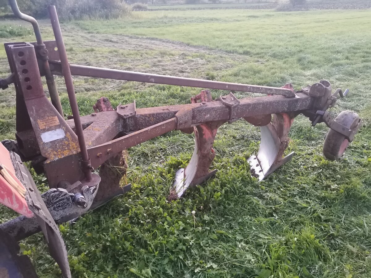 Pluhy, veža za traktor - 2
