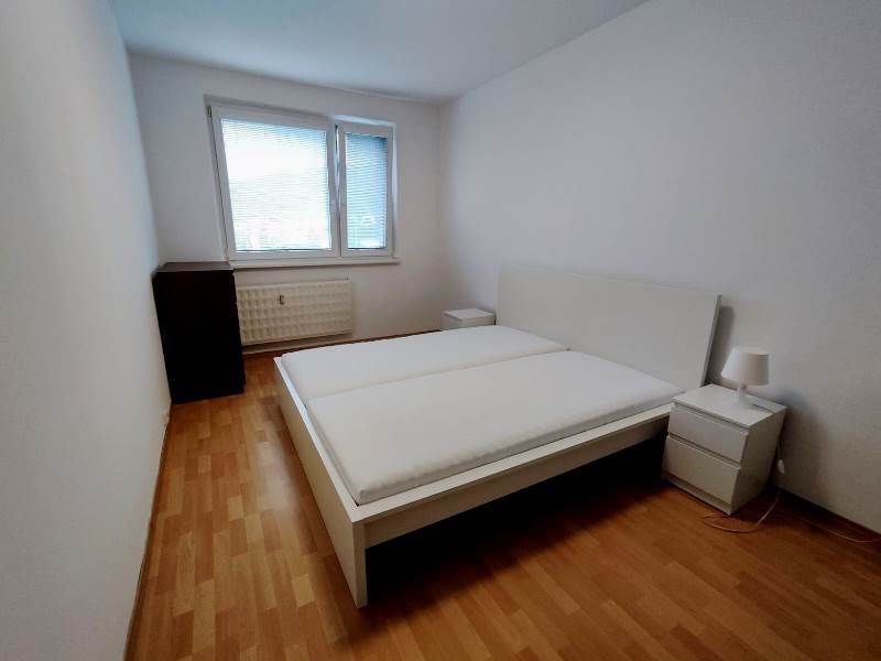 2 izb. byt, STUDENOHORSKÁ ul., 2 SAMOSTATNÉ IZBY - 2