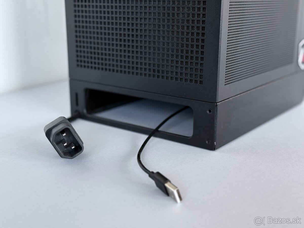 PC Zostava AMD Ryzen 7 9800x3d - 2