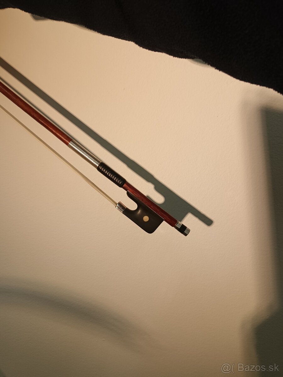 Violončelový sláčik - 2