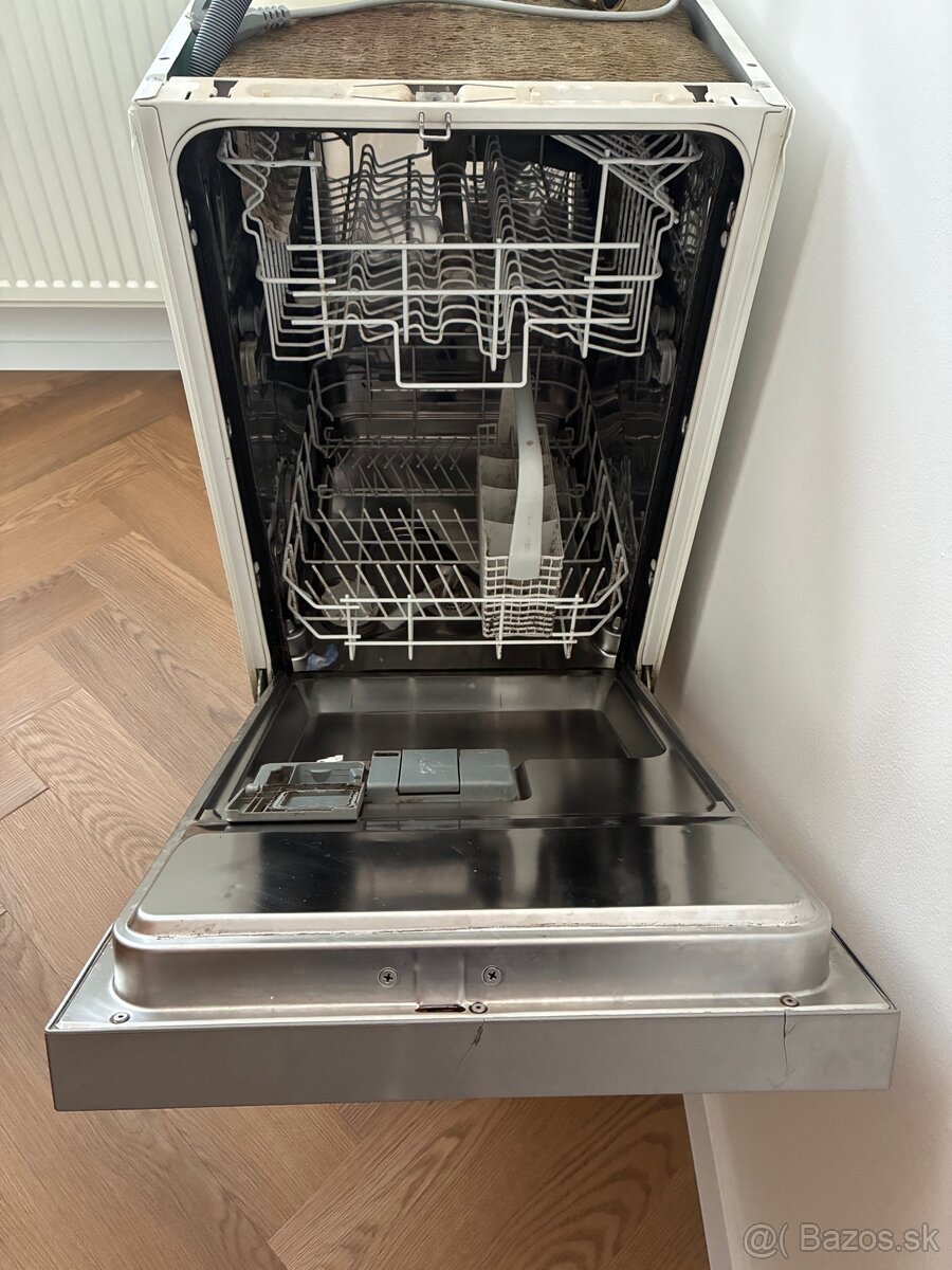 Umyvacka riadu Electrolux - 2