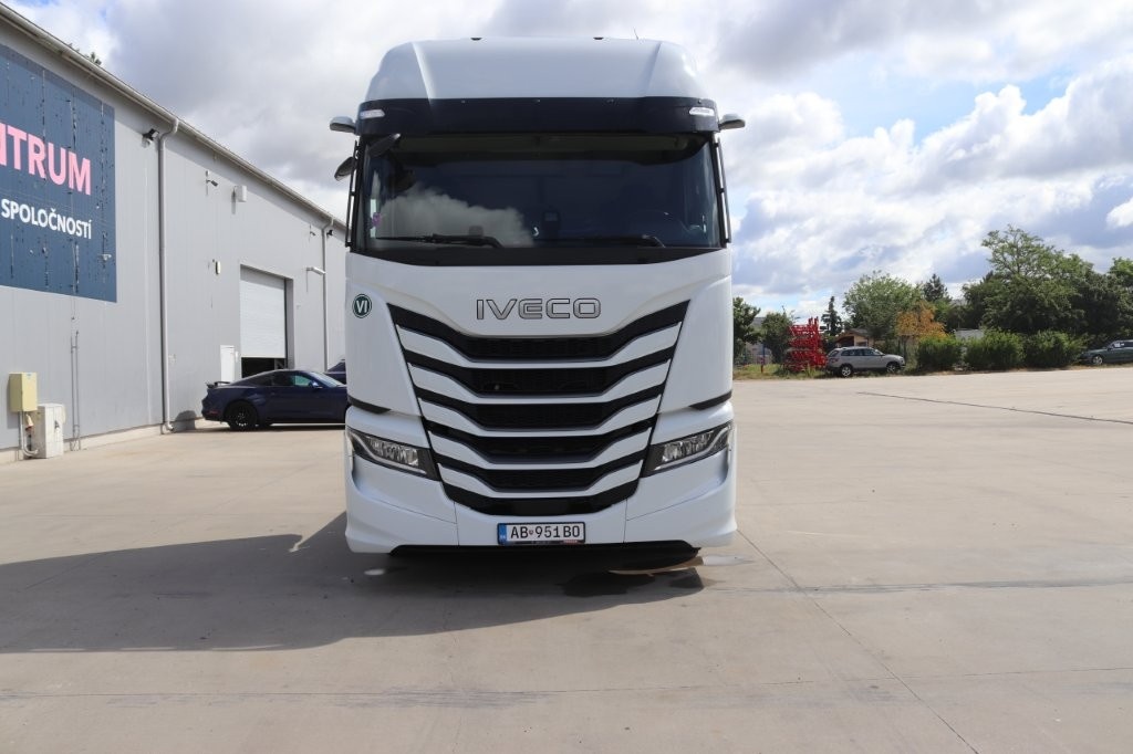 IVECO AS440ST/P - 2