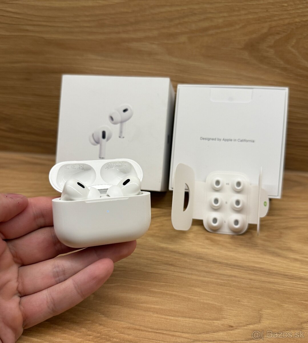 Apple Airpods Pro 2 (USBC) - top stav - 2