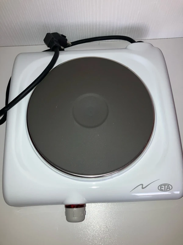 Novy, nepouzity elektricky varic zn. ETA, model 3109 - 2