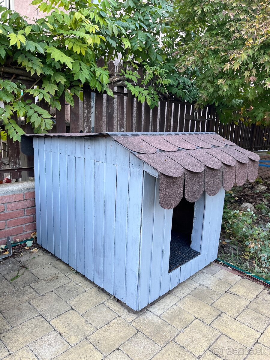 Predám veľkú psiu búdu - 2