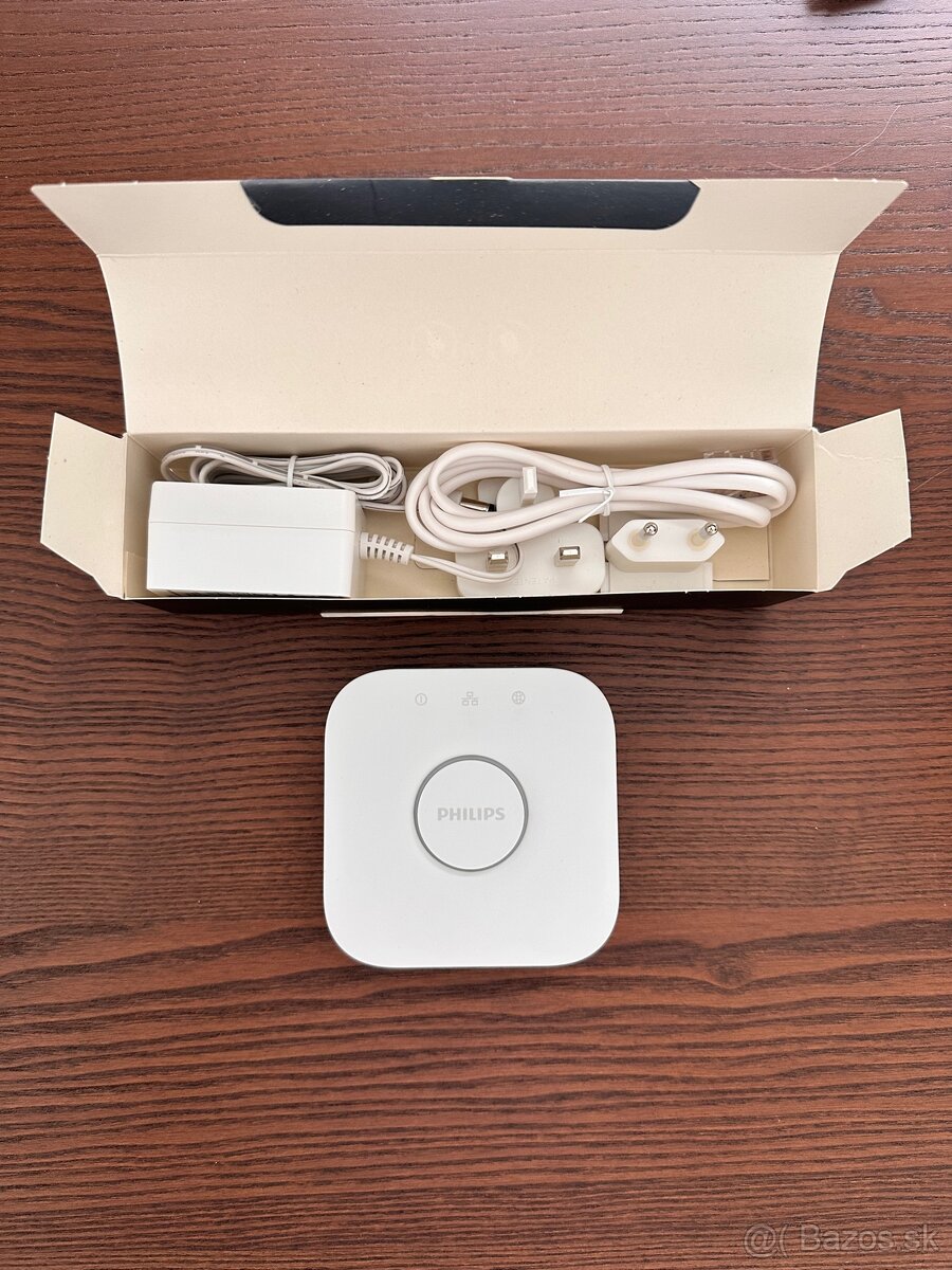 Philips Hue Bridge - 2