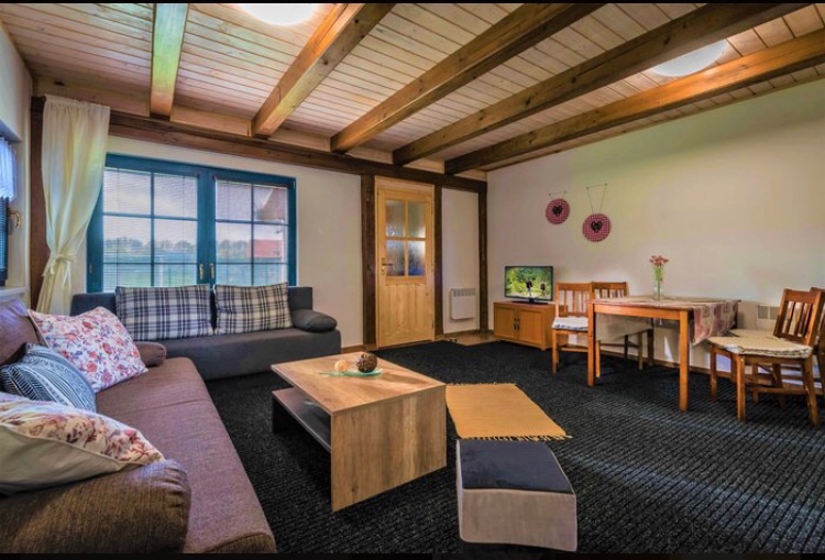 Na predaj Rodinný dom v Běšeňovej /dom + rekreačný domček/ - 2