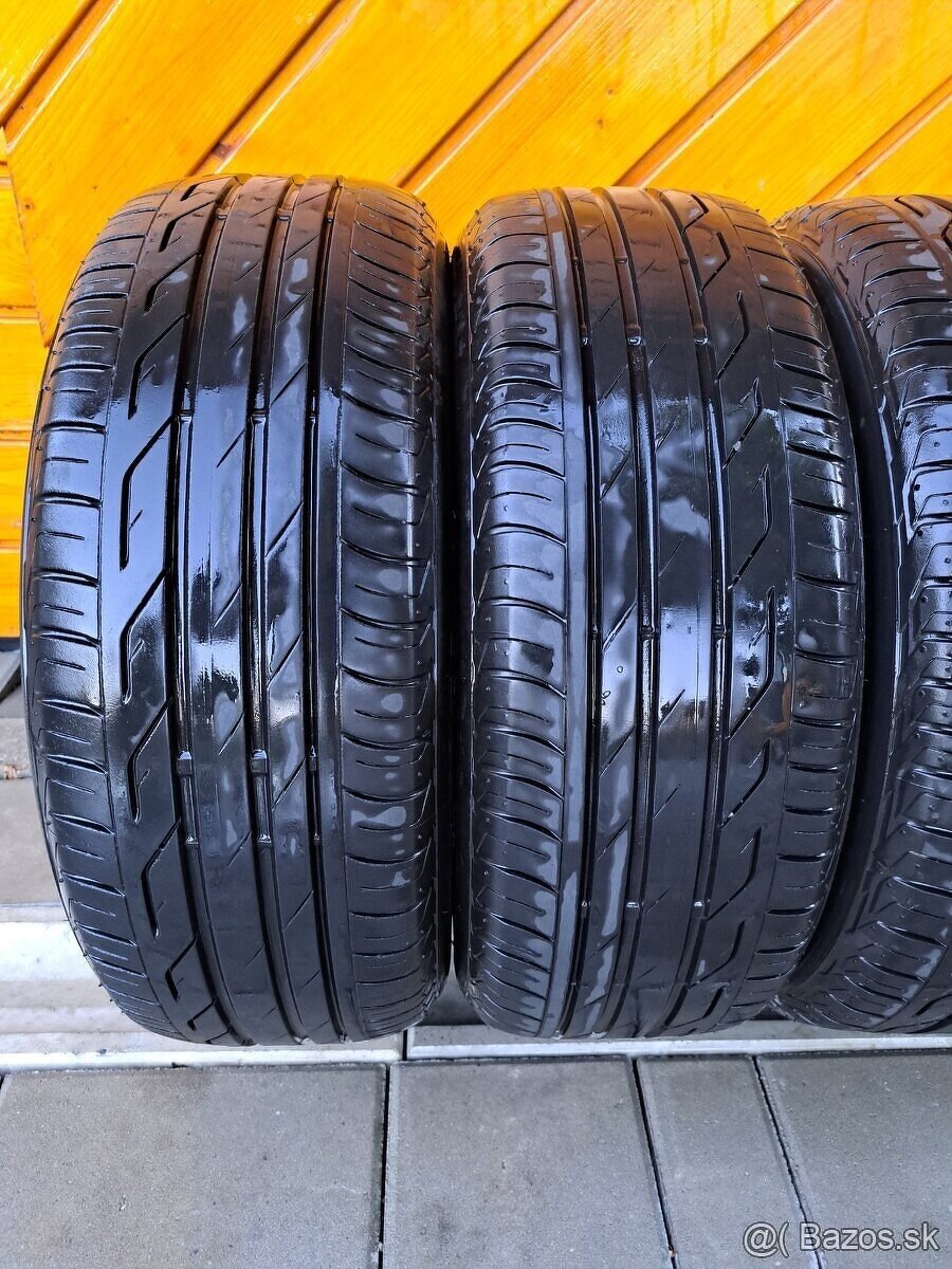 Letné pneu Bridgestone Turanza 205/55 R16 DOT2720 - 2