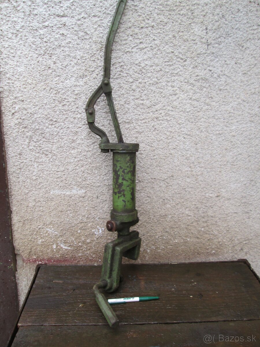 starý nástroj na čapovanie piva - 2