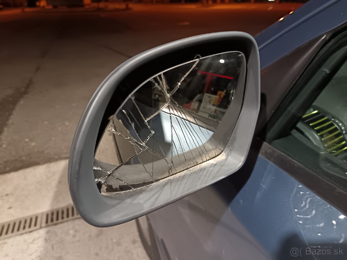 Predám motorček spätného zrkadla škoda Octavia - 2