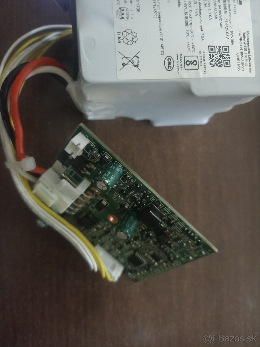 Akumulátor LiIon BMZ z vysávača - 2