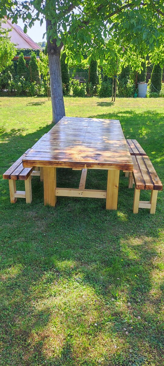 Stôl+4 lavice do záhrady - 2