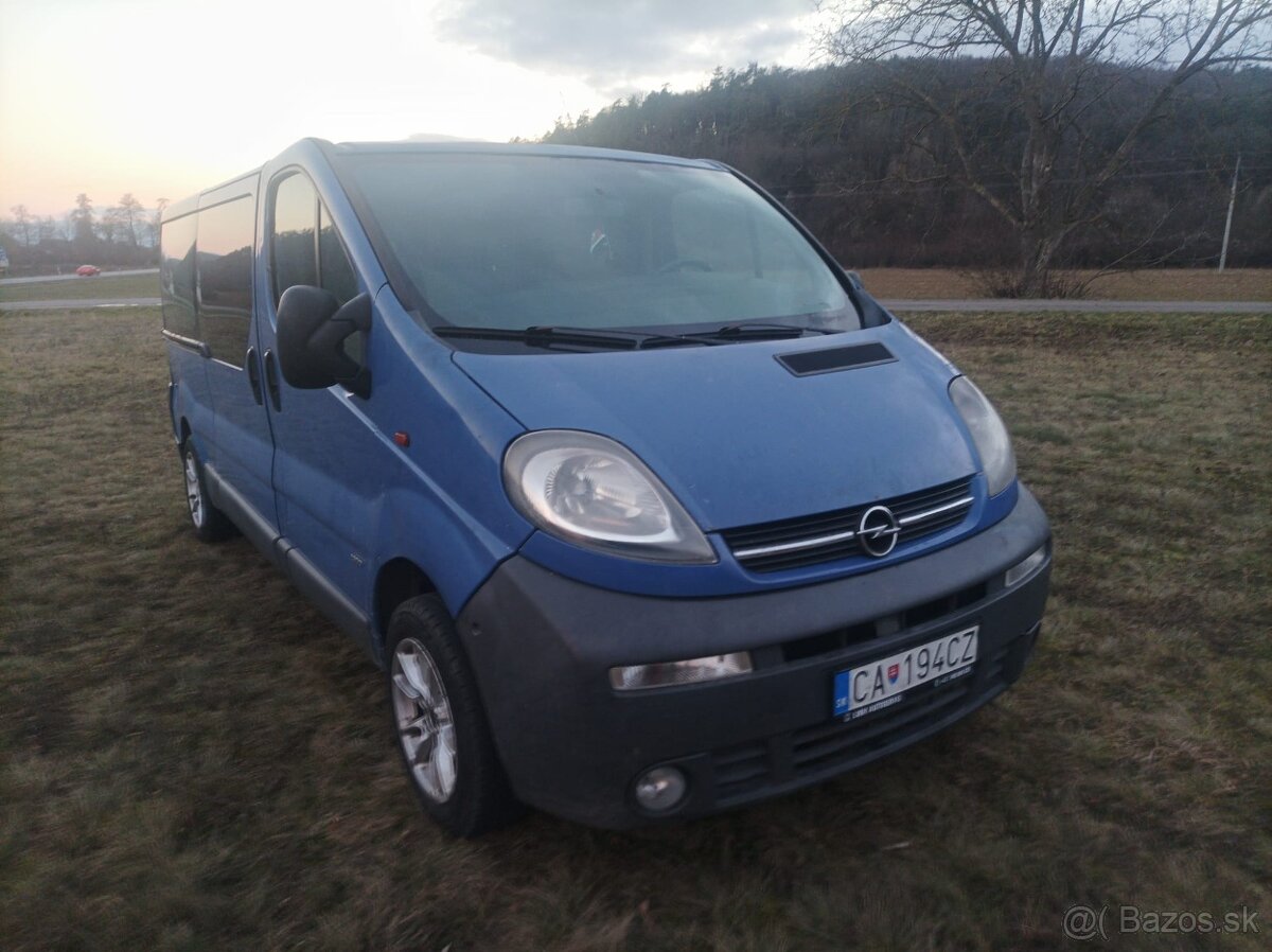 Predam opel vivaro 1.9tdci - 2