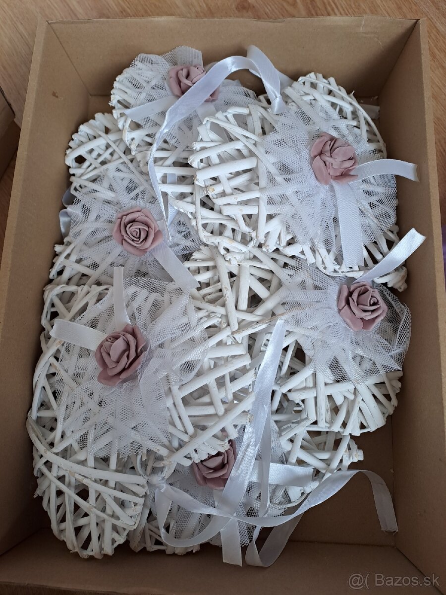 Svadobná vyzdoba -srdiečka na bránu - 2