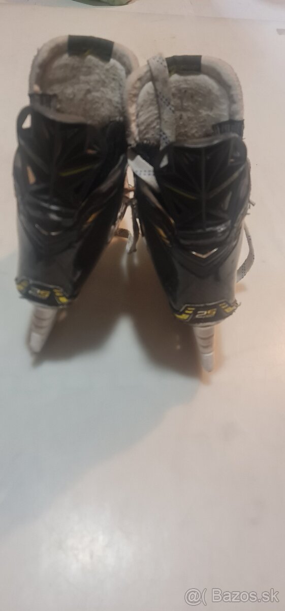 Predám korčule Bauer Supreme 2S Pro - 2