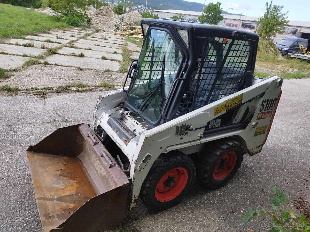 Nakladač Bobcat S100. ŠPZ. - 2