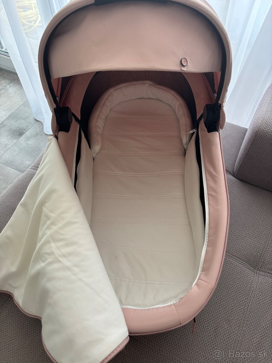 Cybex - 2