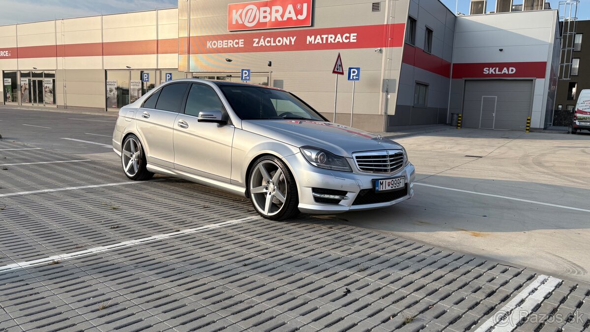 Mercedes w204 c350 Amg - 2
