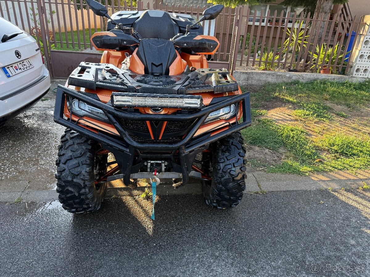 Cf moto gladiator x 1000