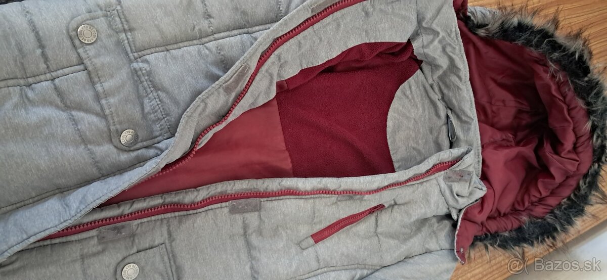Zimná bunda. - 2