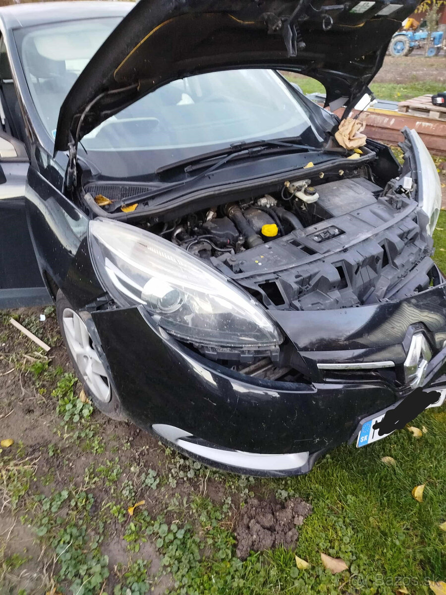 Renault Megane Scenic - 2