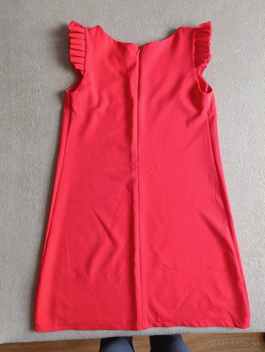 Červené šaty - 2