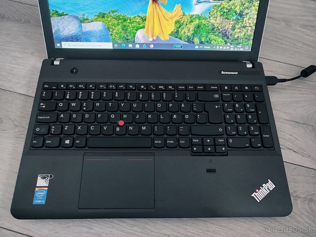 notebook Lenovo E540 15.6", Core i5, 8GB RAM, SSD - 2