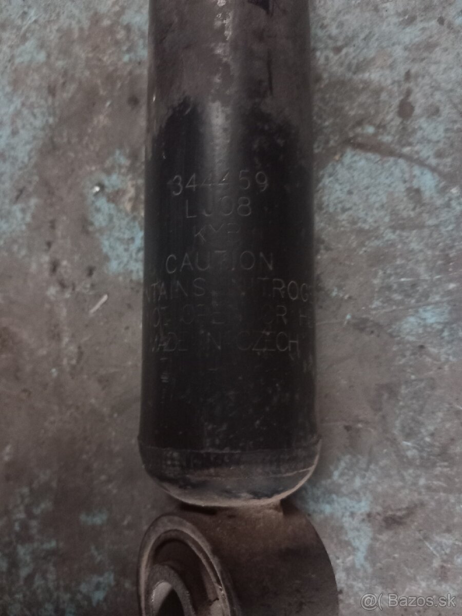 Tlmič Vw Passat B6 - 2