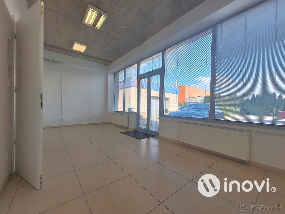 Obchodné priestory v centre moderného bývania R11 - 2