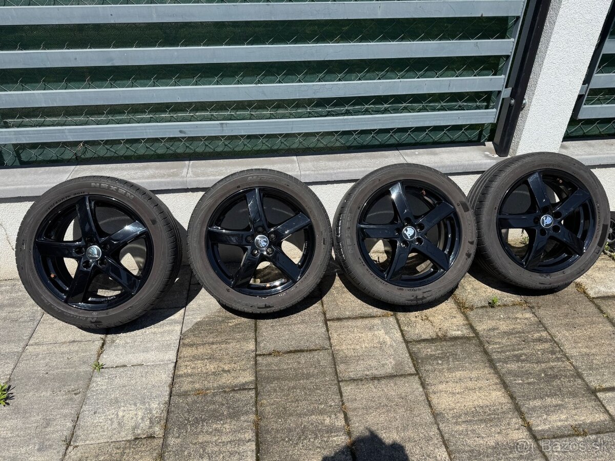 Predám 16" alu disky čierne - 2