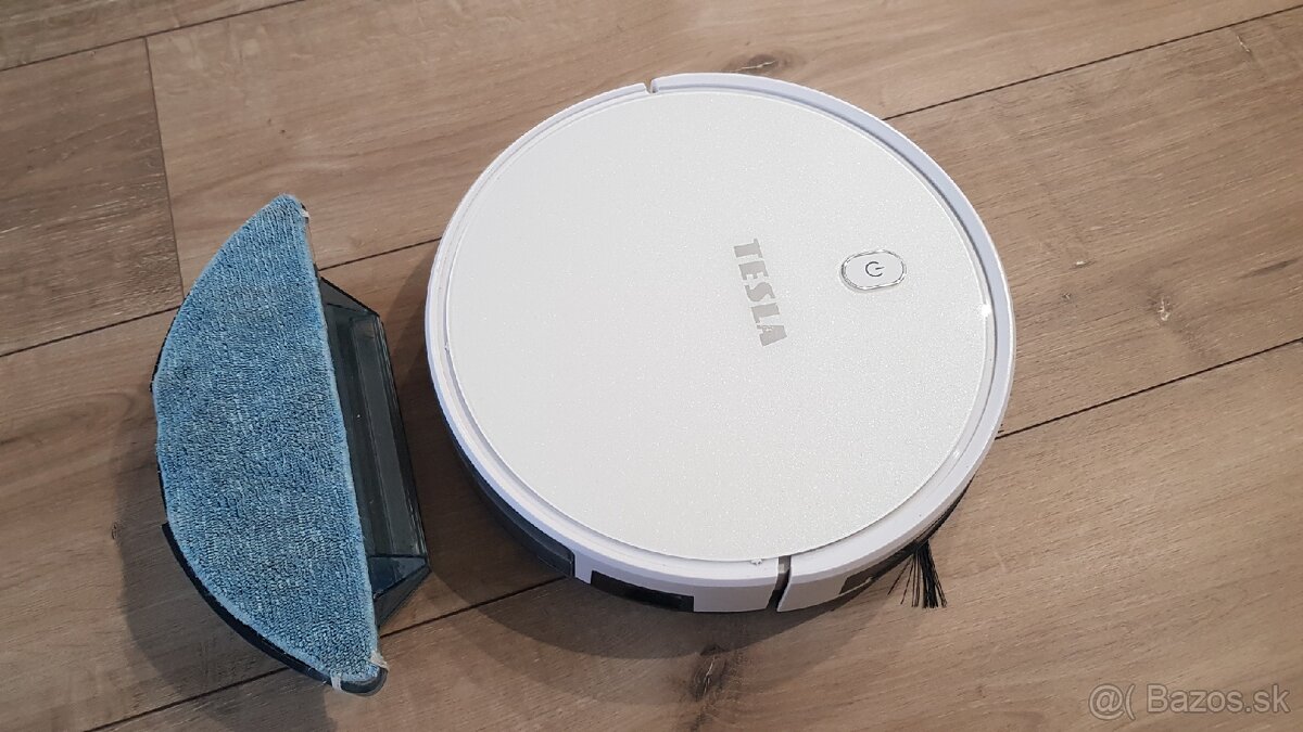 TESLA robotický vysávač s mopom IQ 300 - 2