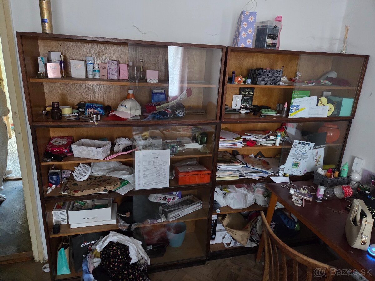 Darujeme za odvoz nábytok - 2