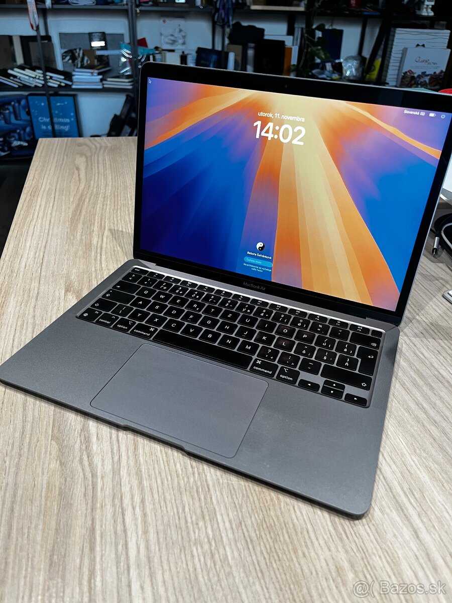 Macbook M1, vyborny stav - 2