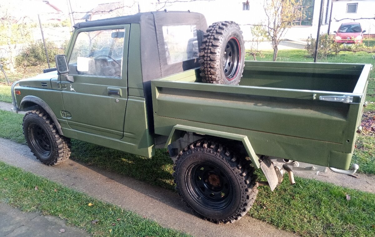 Suzuki Samurai Pickup 1.0 - 2