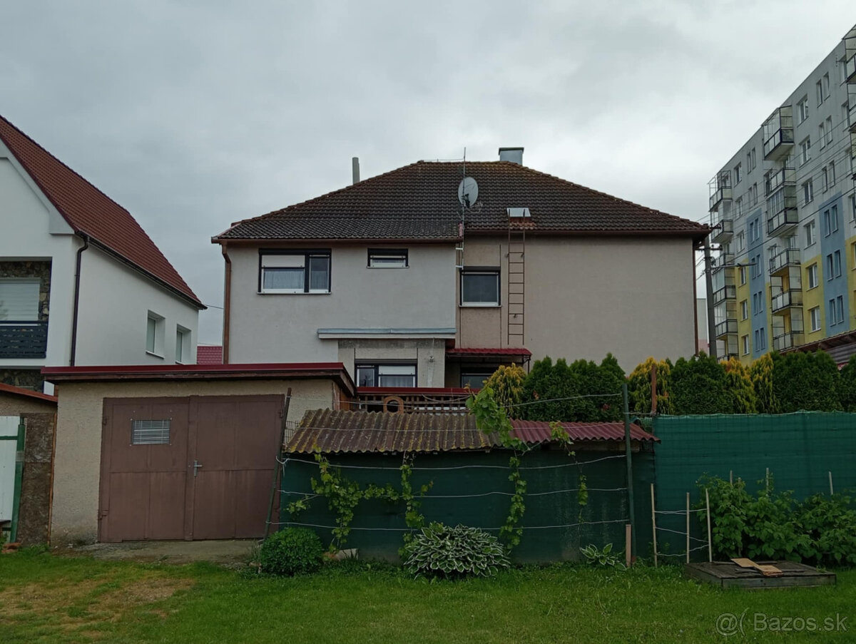 Prenajom bytu v rod.dome - 2