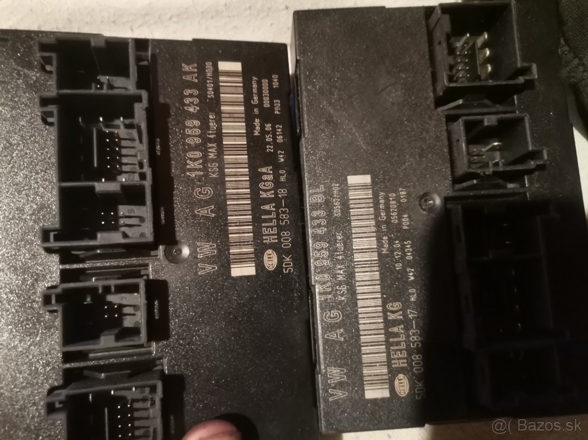 octavia 2 riadiaca komfordu 1K0959433AK - 2