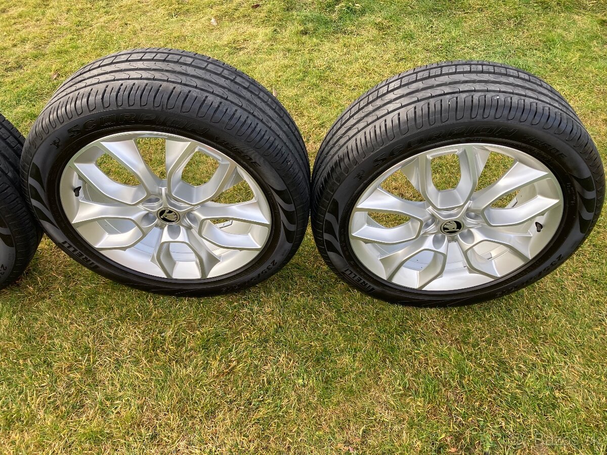 Predám letnú sadu škoda 5x112 7J ET43 235/50 R19 - 2