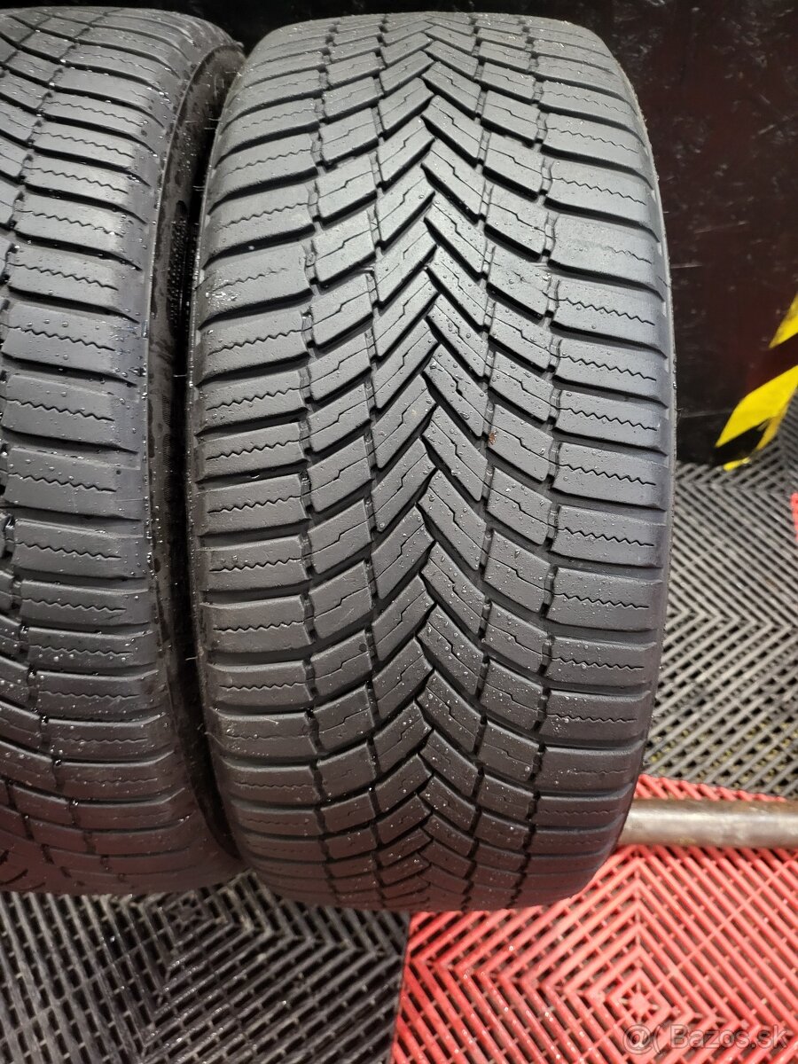 205/45 R17 Bridgestone celoročné pneumatiky - 2