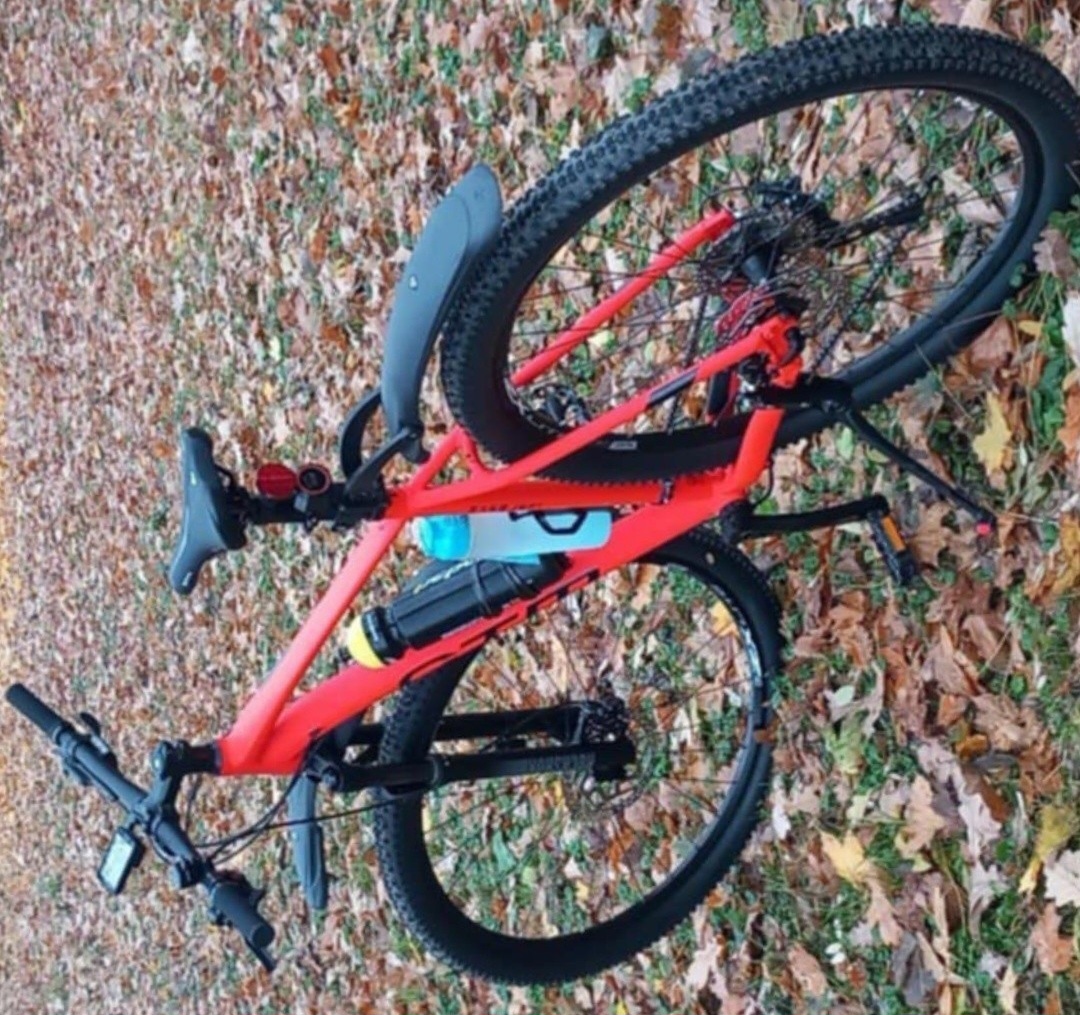 Predám horský pánsky i dámsky bike 29"kolesá top stav záruk - 2