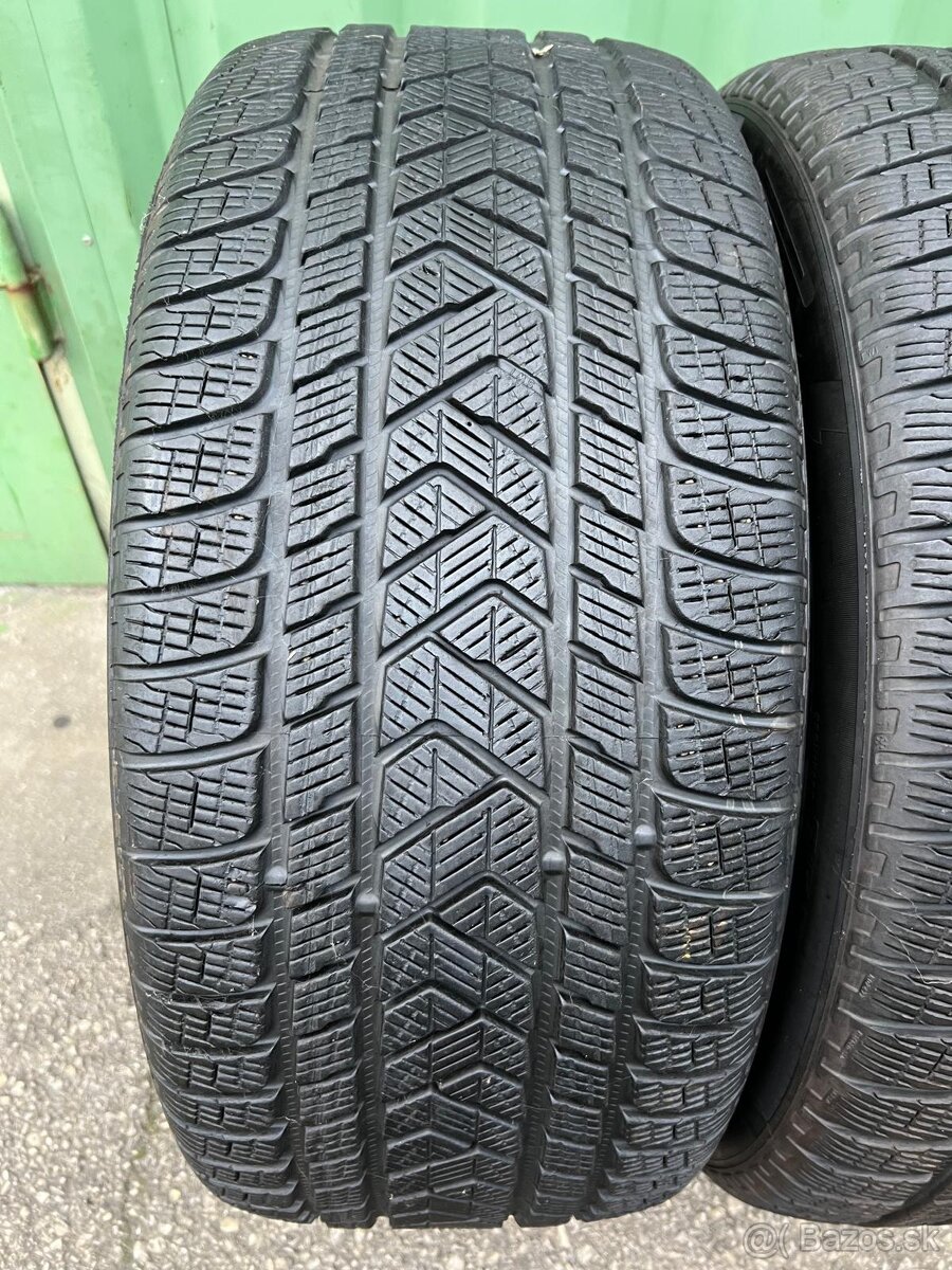 Zimné pneumatiky pirelli 275/45R20 - 2