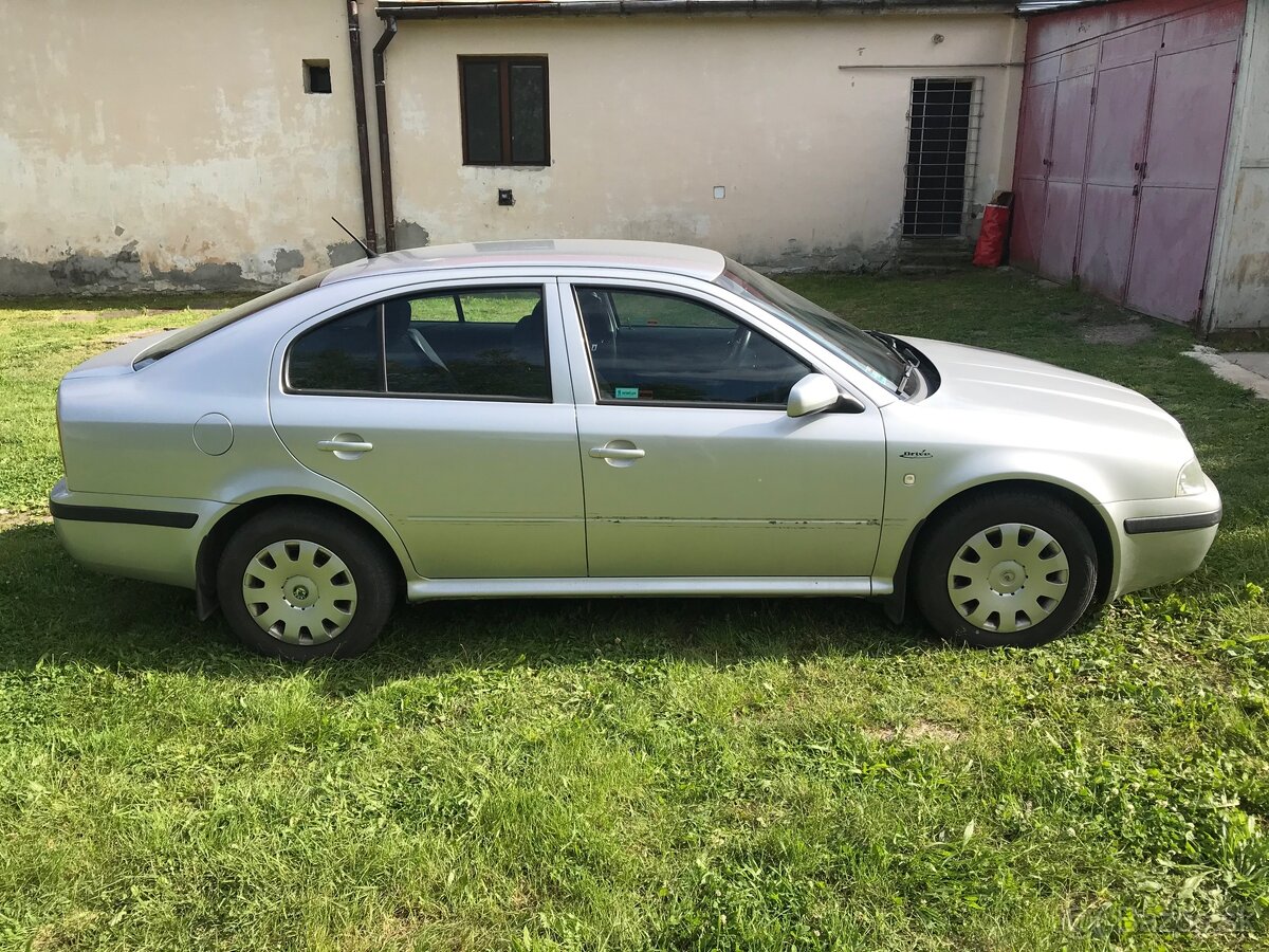 Rozpredam Octaviu 1 combi.. - 2