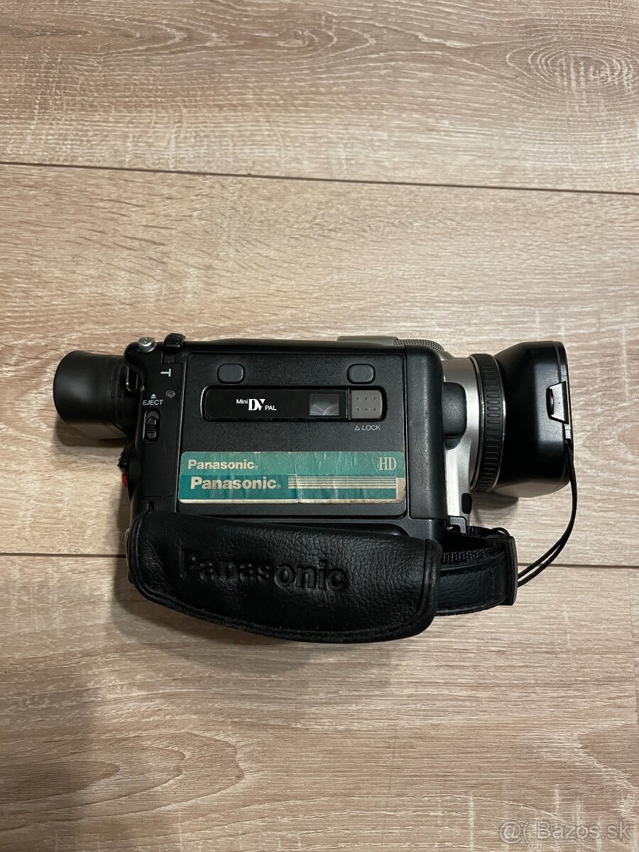 MiniDV kamera Panasonic NV-DA1 - 2