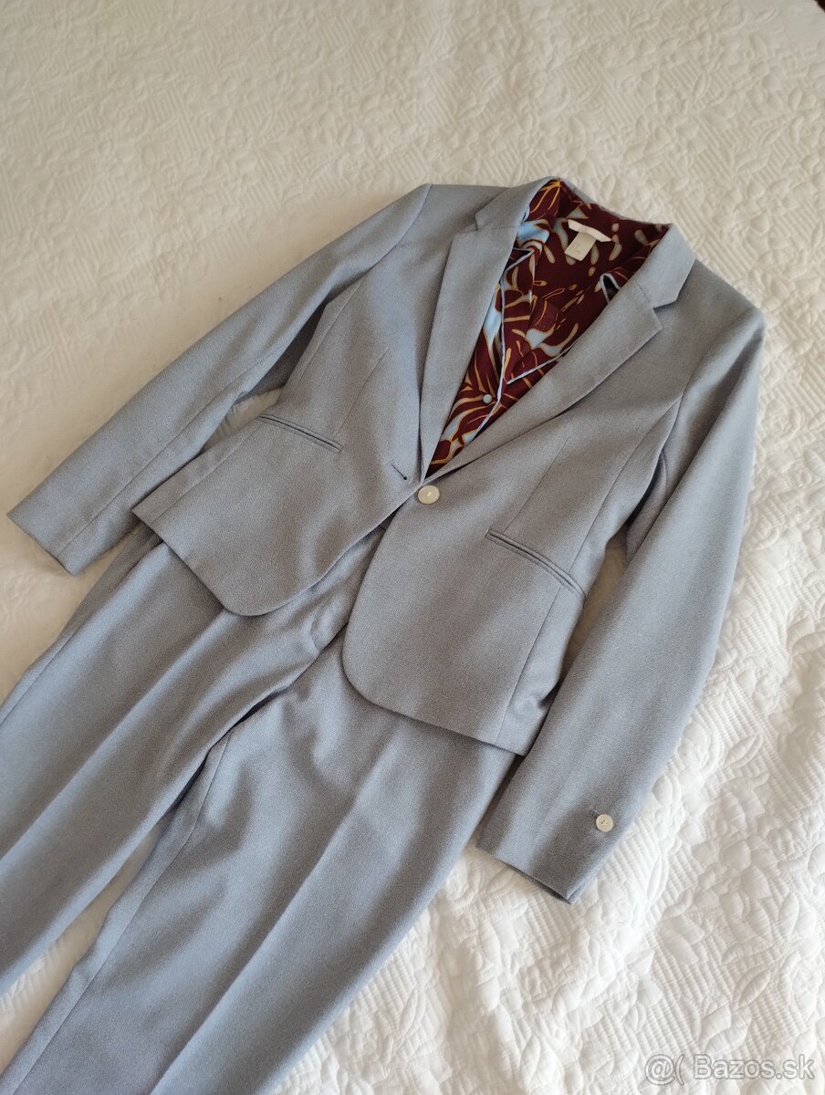 Oblek. Sako. Blúzka. - 2