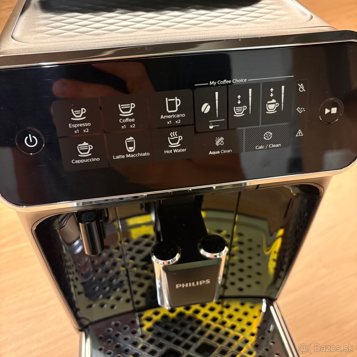 Automatický kávovar Philips LatteGo 3200 - 2