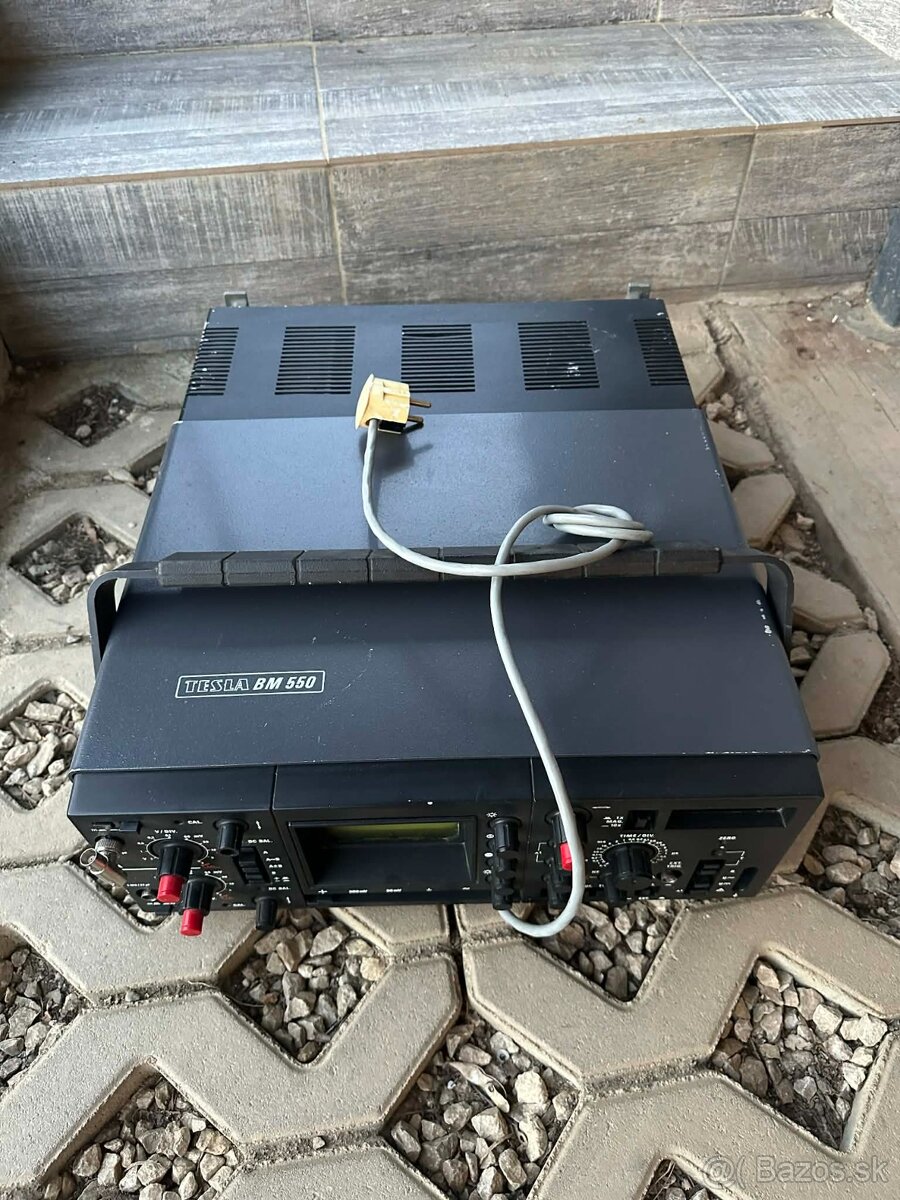 Osciloskop Tesla BM 550 - 2