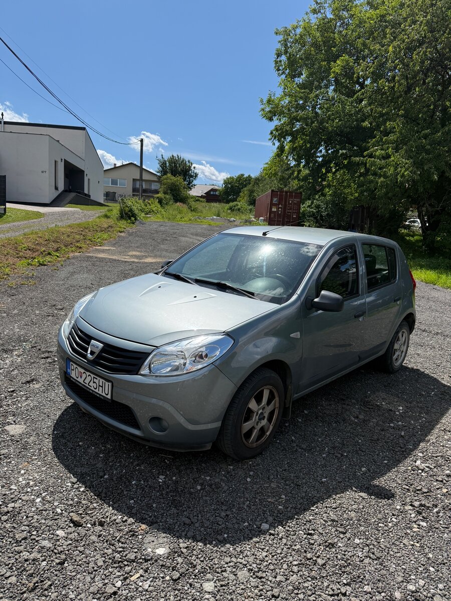 Dacia Sandero - 2