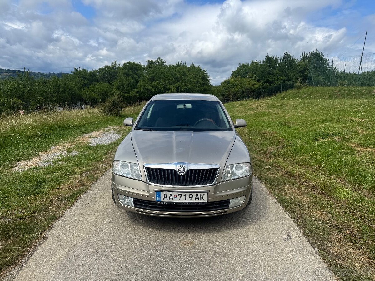 Škoda Octavia 2 - 2