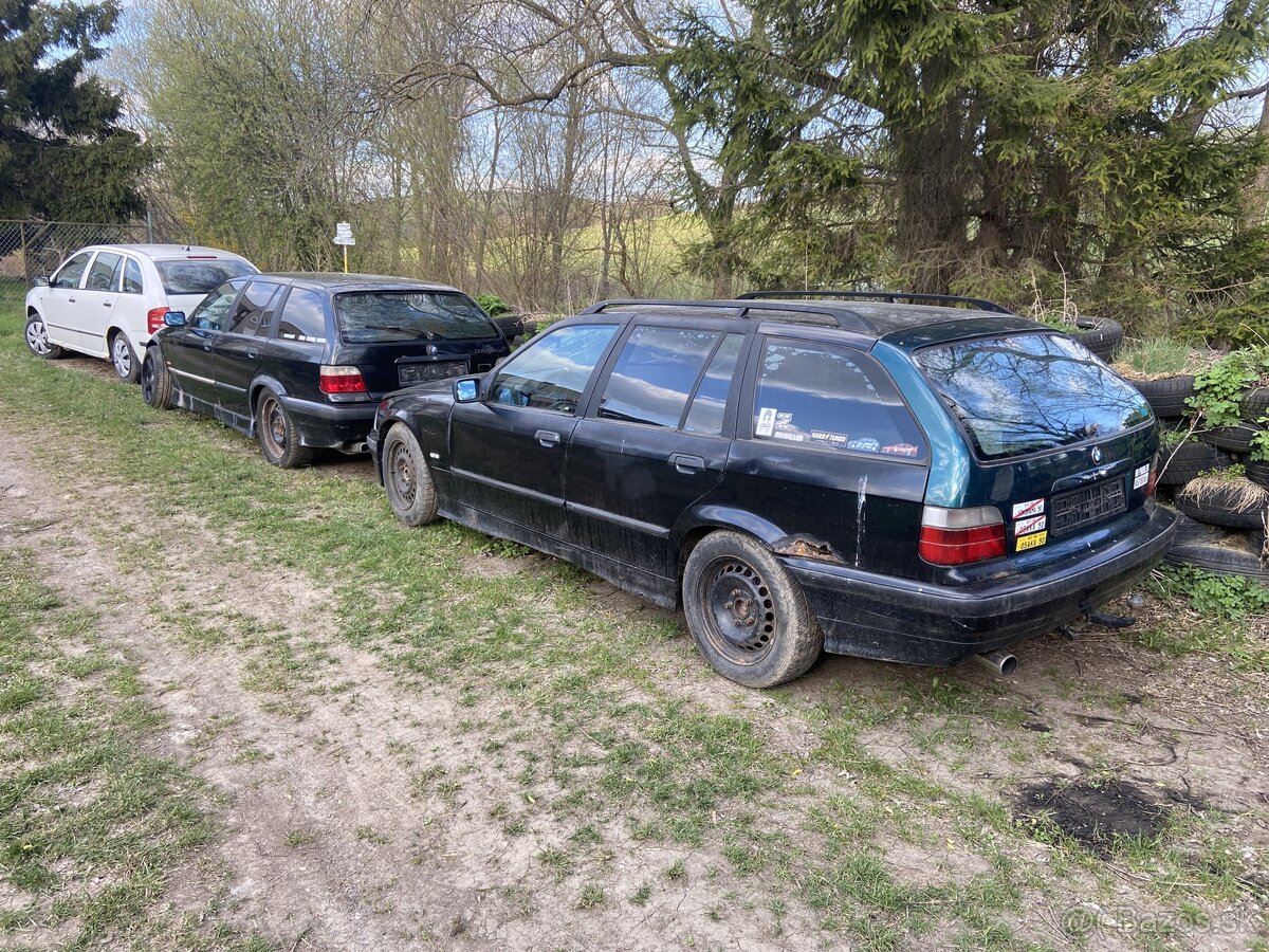 Rozpredám 2x BMW E36 318i Touring - 2